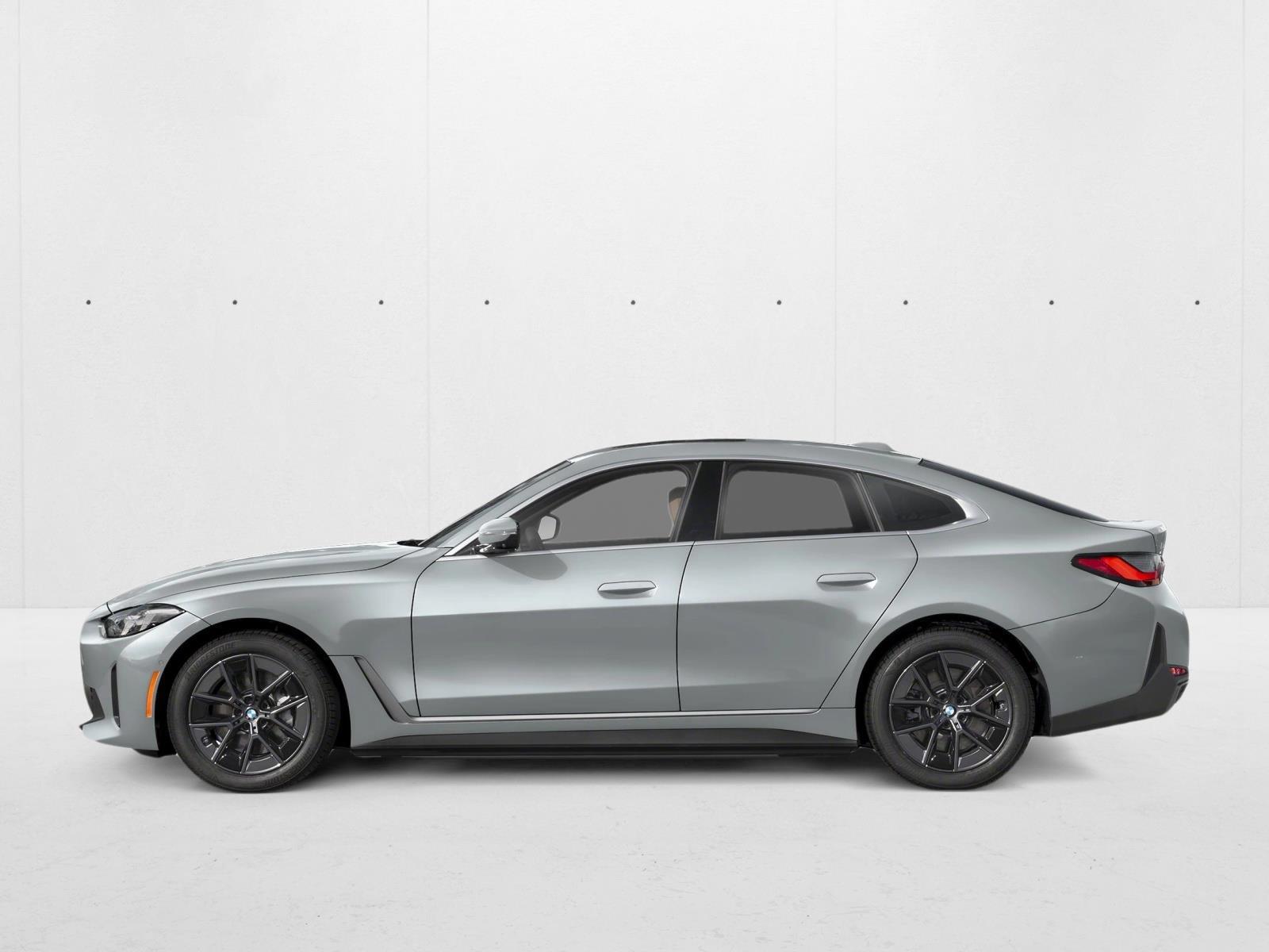 Thumbnail: 2026 BMW i4 - 2