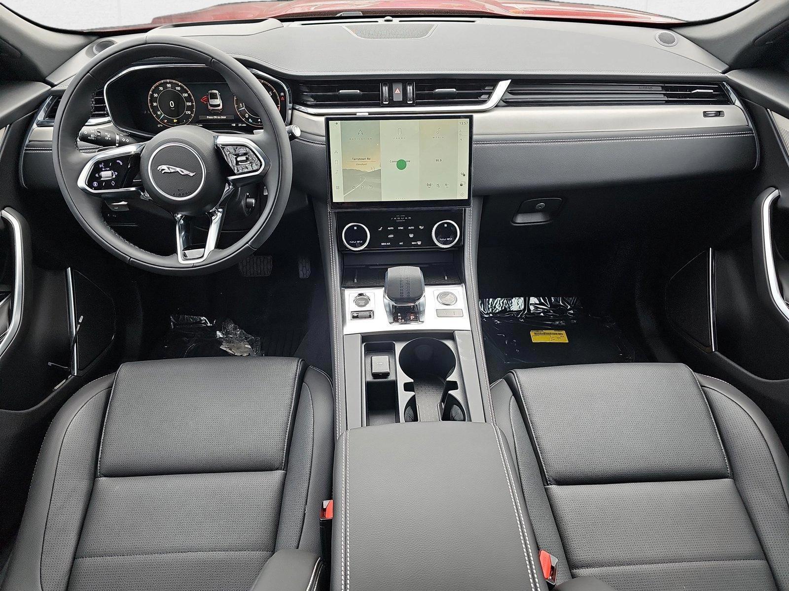 Thumbnail: 2026 Jaguar F-Pace - 4