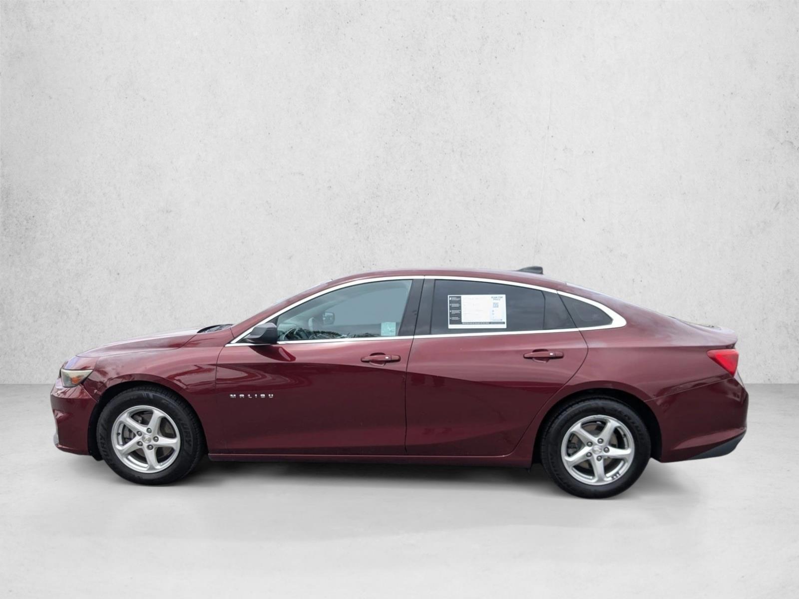 Thumbnail: 2016 Chevrolet Malibu - 2