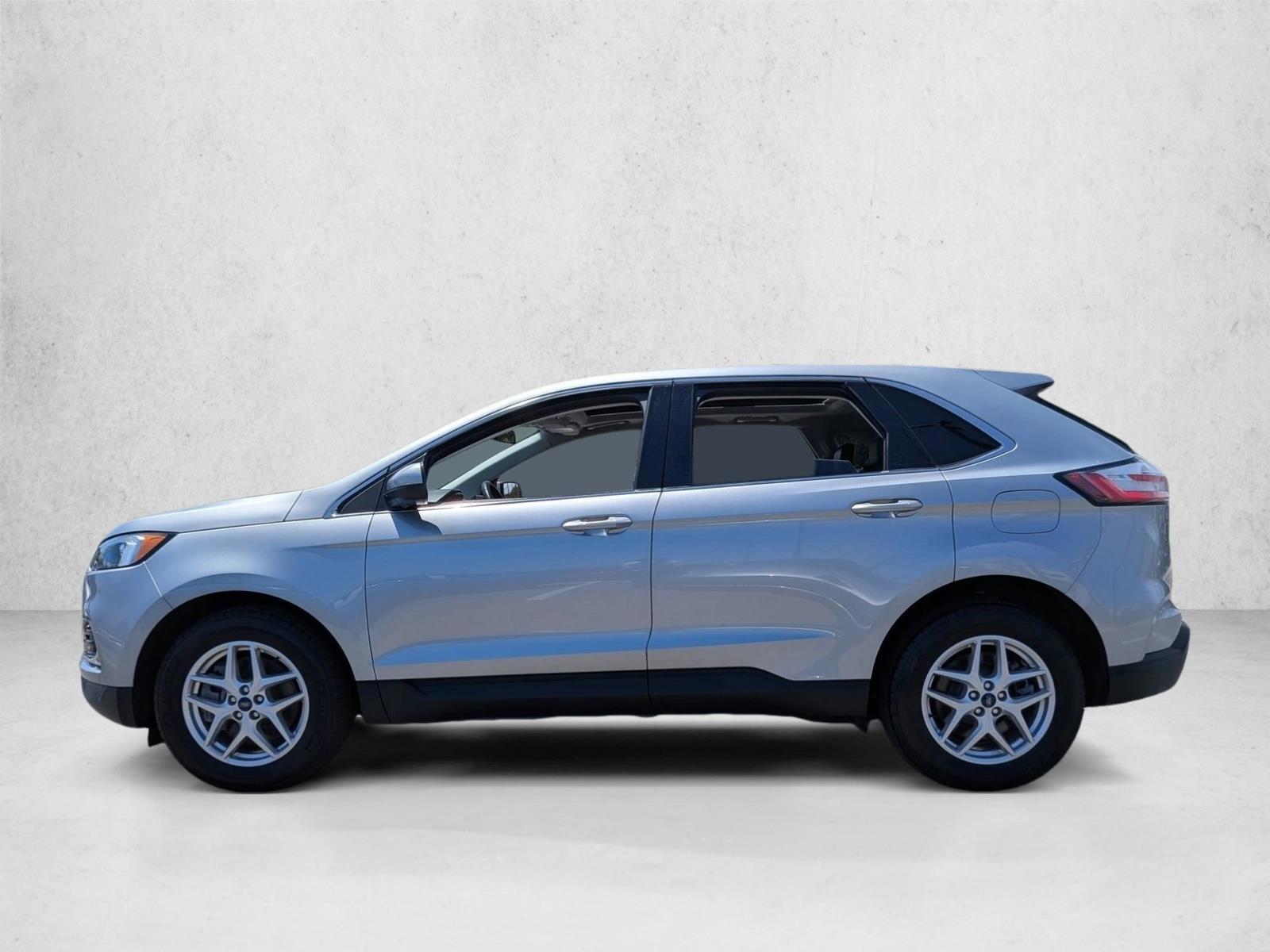 Thumbnail: 2022 Ford Edge - 2