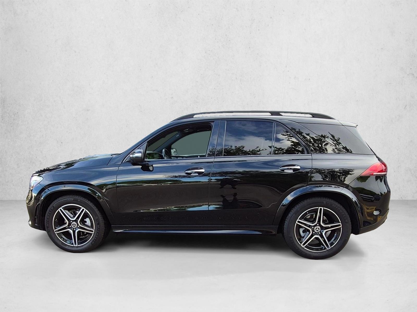 Thumbnail: 2022 Mercedes-Benz GLE - 2
