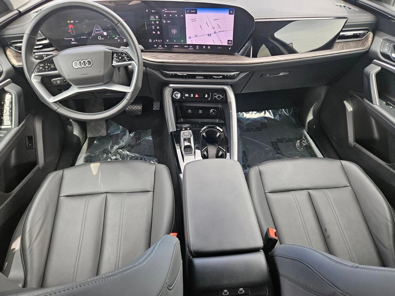 Thumbnail: 2025 Audi Q5 - 4