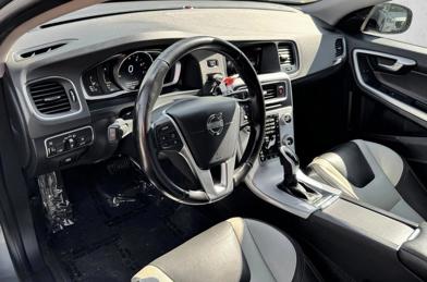 2018 Volvo V60  -
                  Centennial, CO
