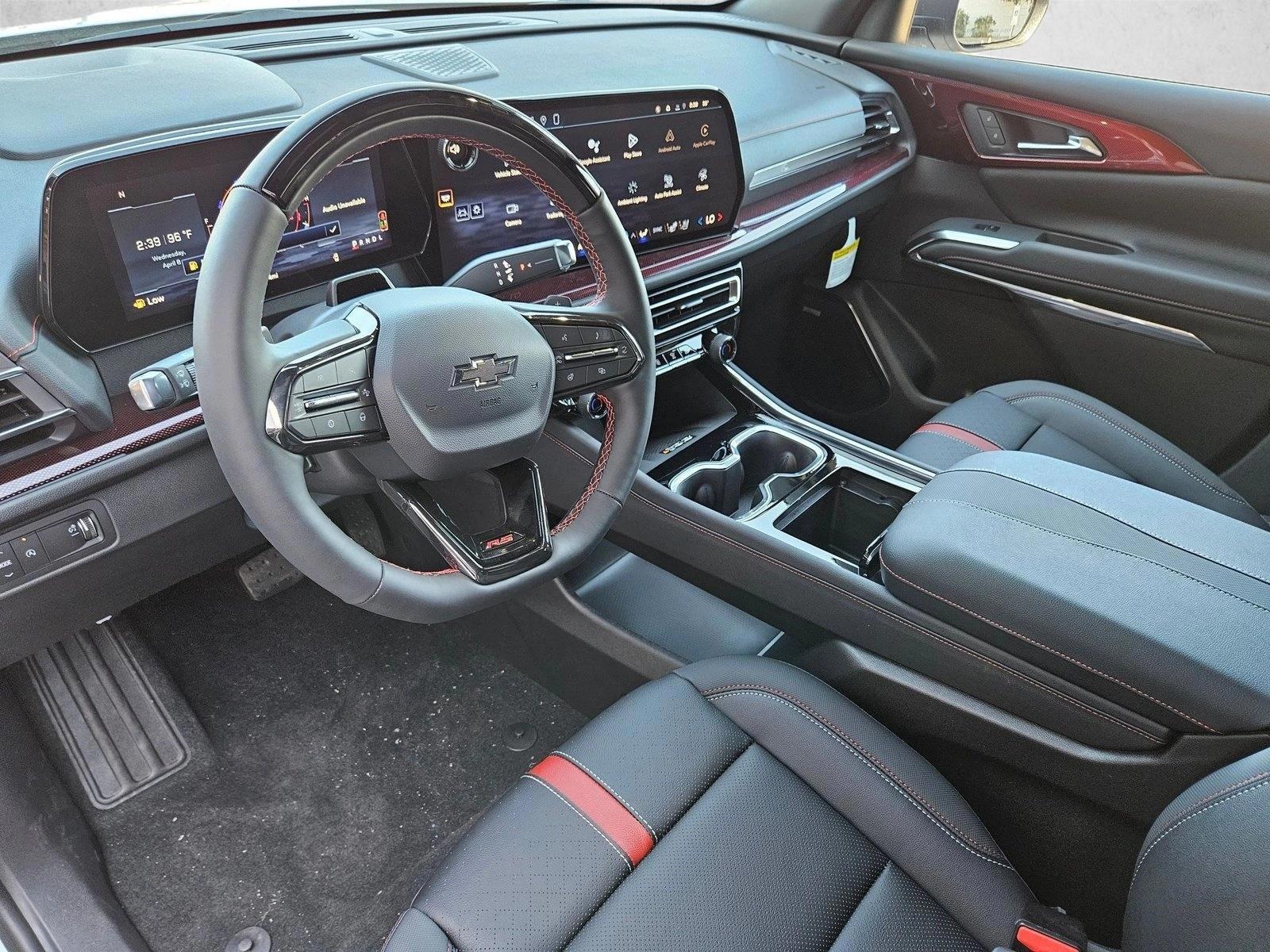 Thumbnail: 2026 Chevrolet Traverse - 3