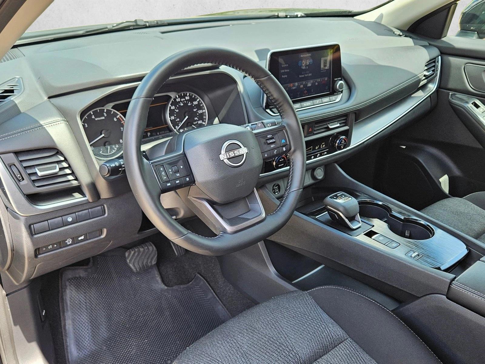 Thumbnail: 2025 Nissan Rogue - 3