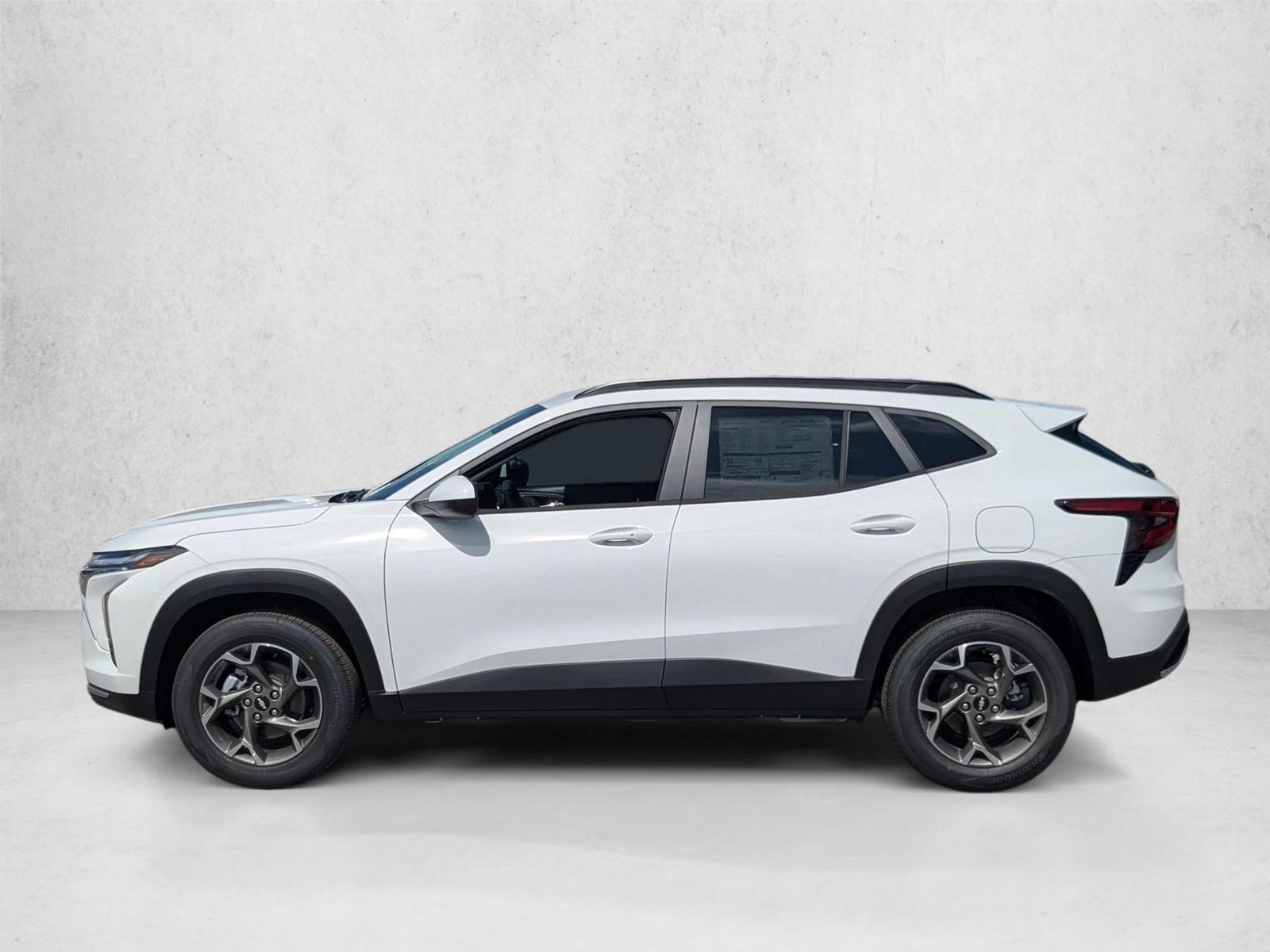 Thumbnail: 2026 Chevrolet Trax - 2