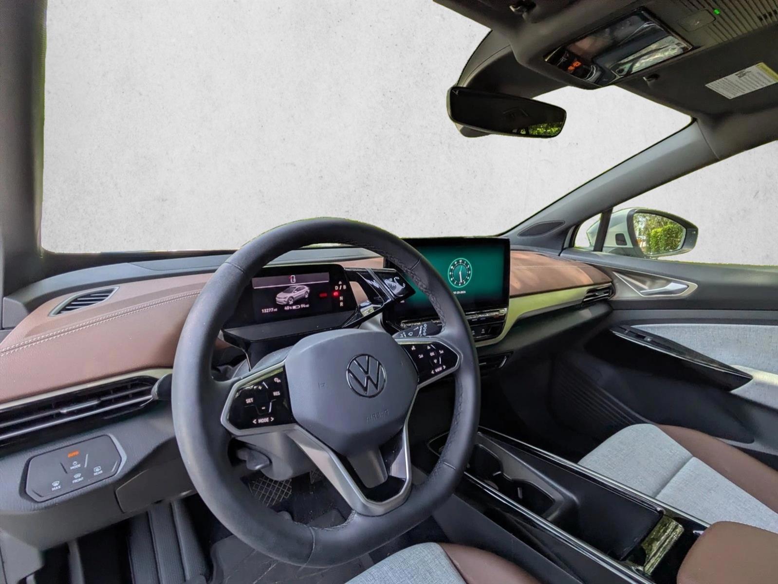 Thumbnail: 2023 Volkswagen ID.4 - 3