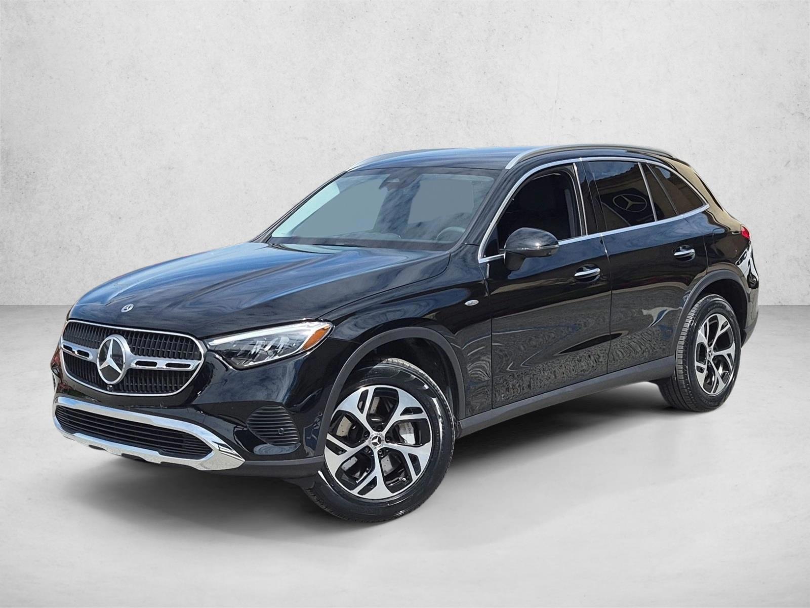 Thumbnail: 2025 Mercedes-Benz GLC - 1