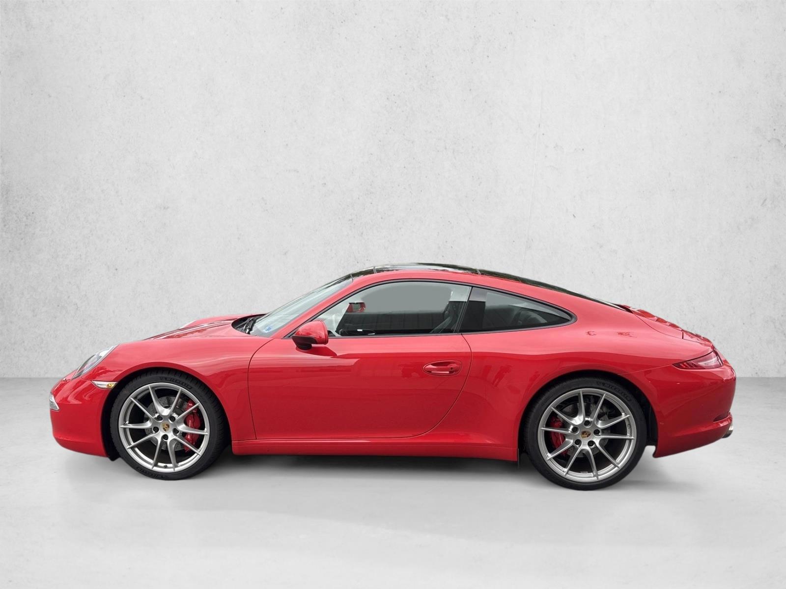 Thumbnail: 2014 Porsche 911 - 2