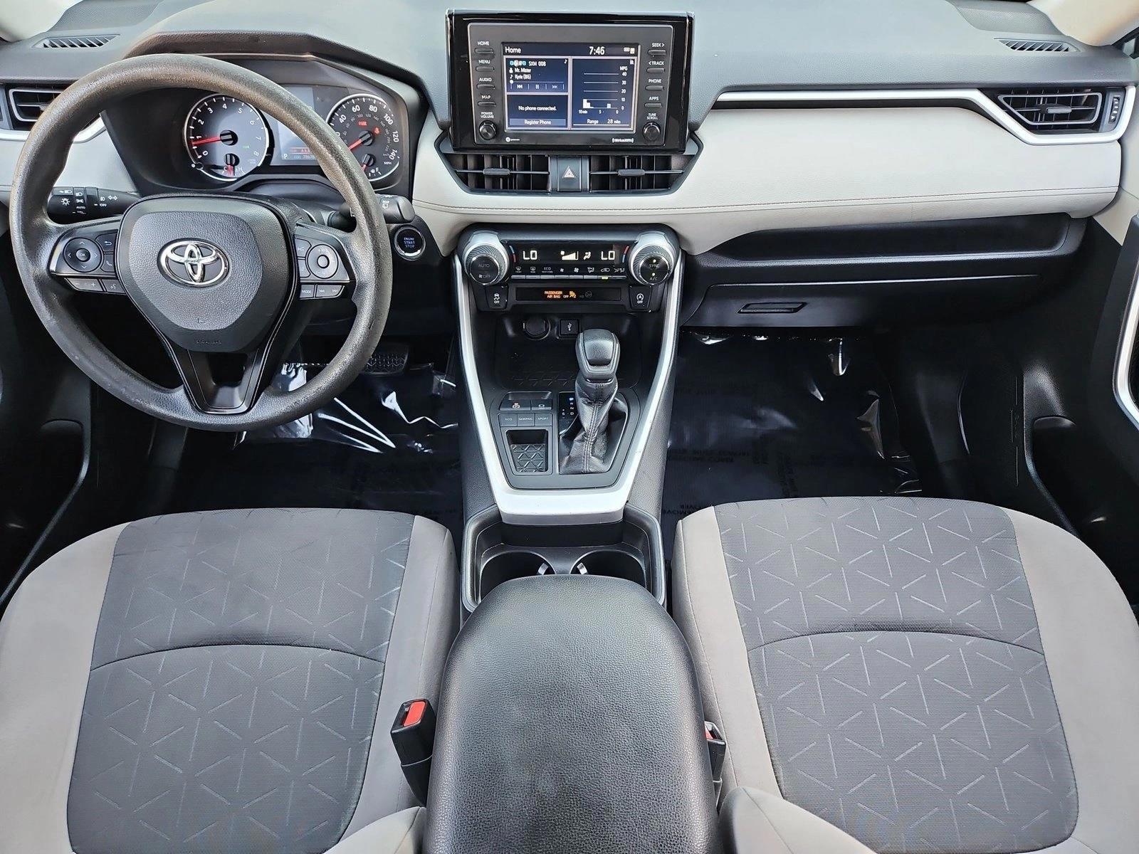 Thumbnail: 2021 Toyota RAV4 - 4