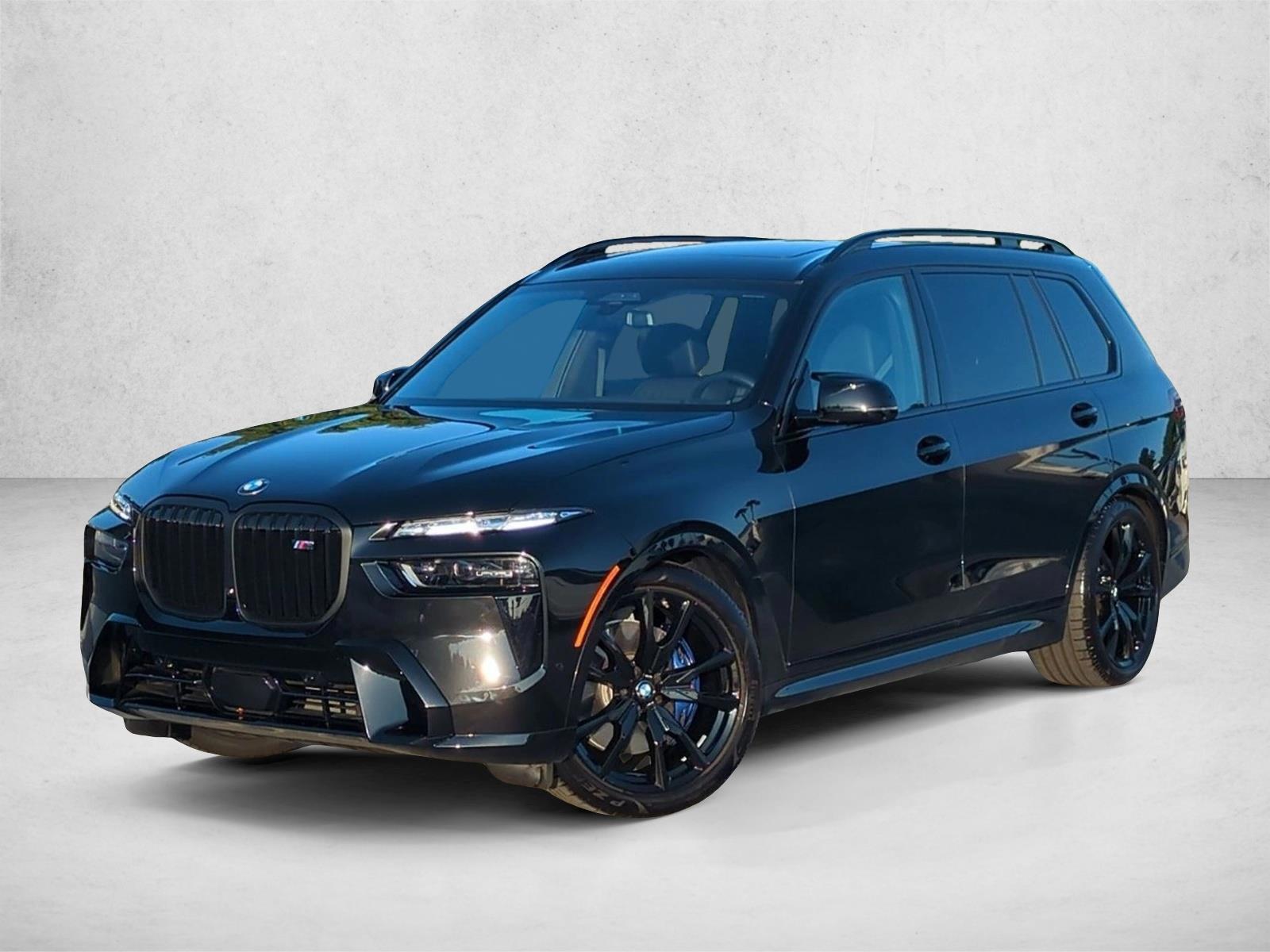 2024 BMW X7 M60i's photo