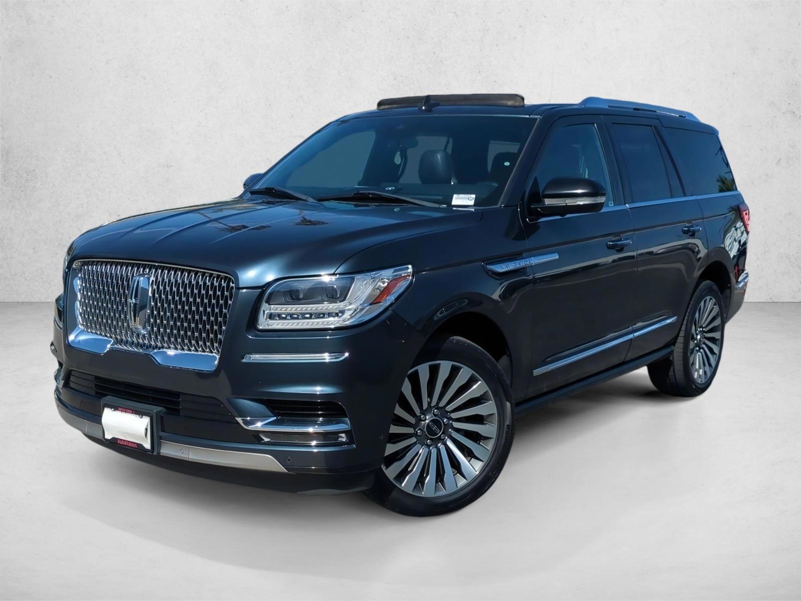 Thumbnail: 2021 Lincoln Navigator - 1