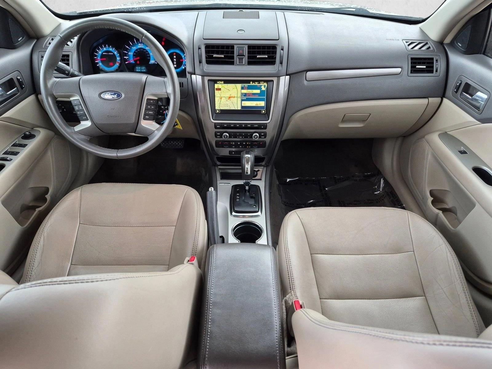 Thumbnail: 2010 Ford Fusion - 3