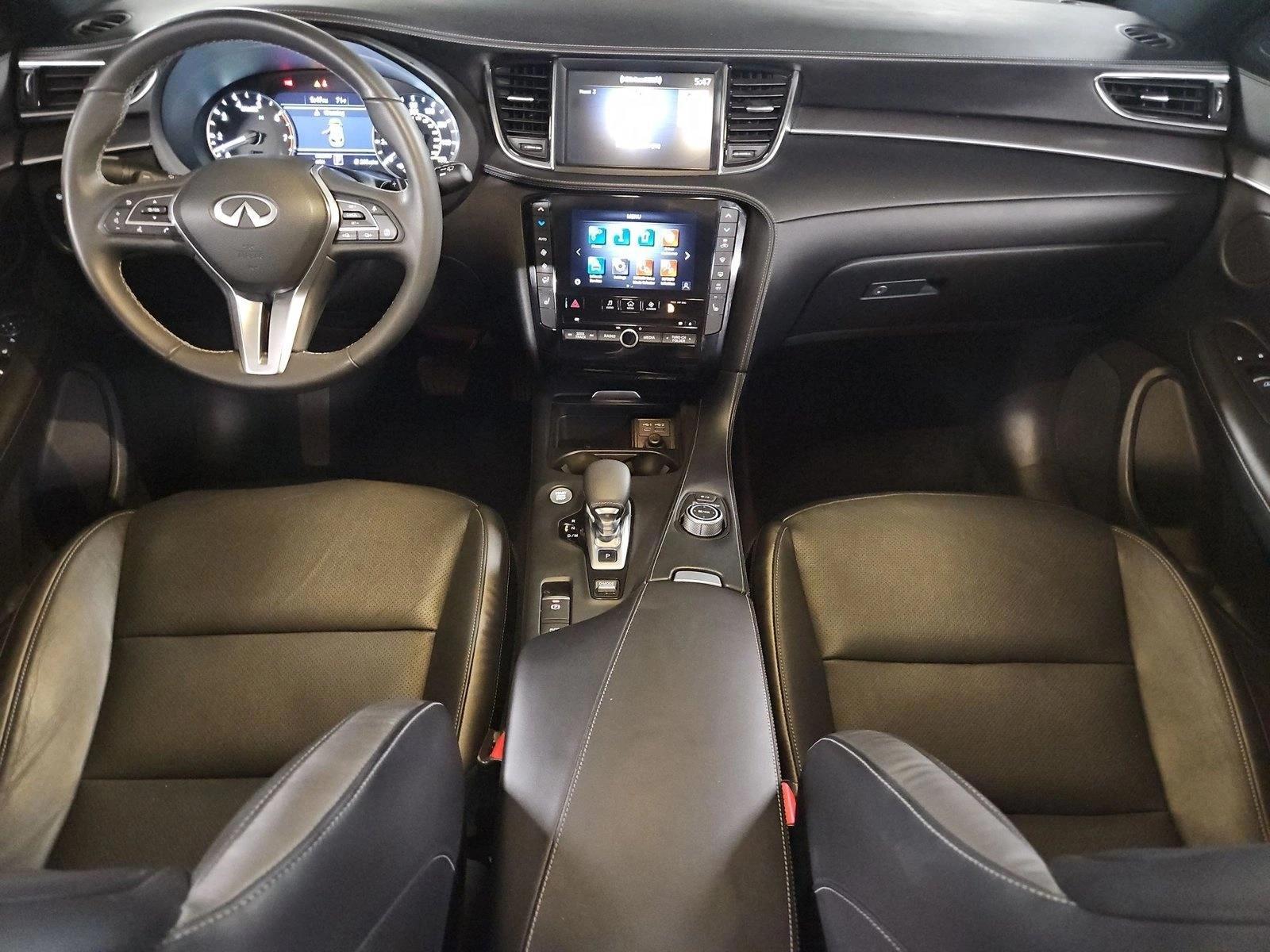 Thumbnail: 2022 INFINITI QX50 - 3