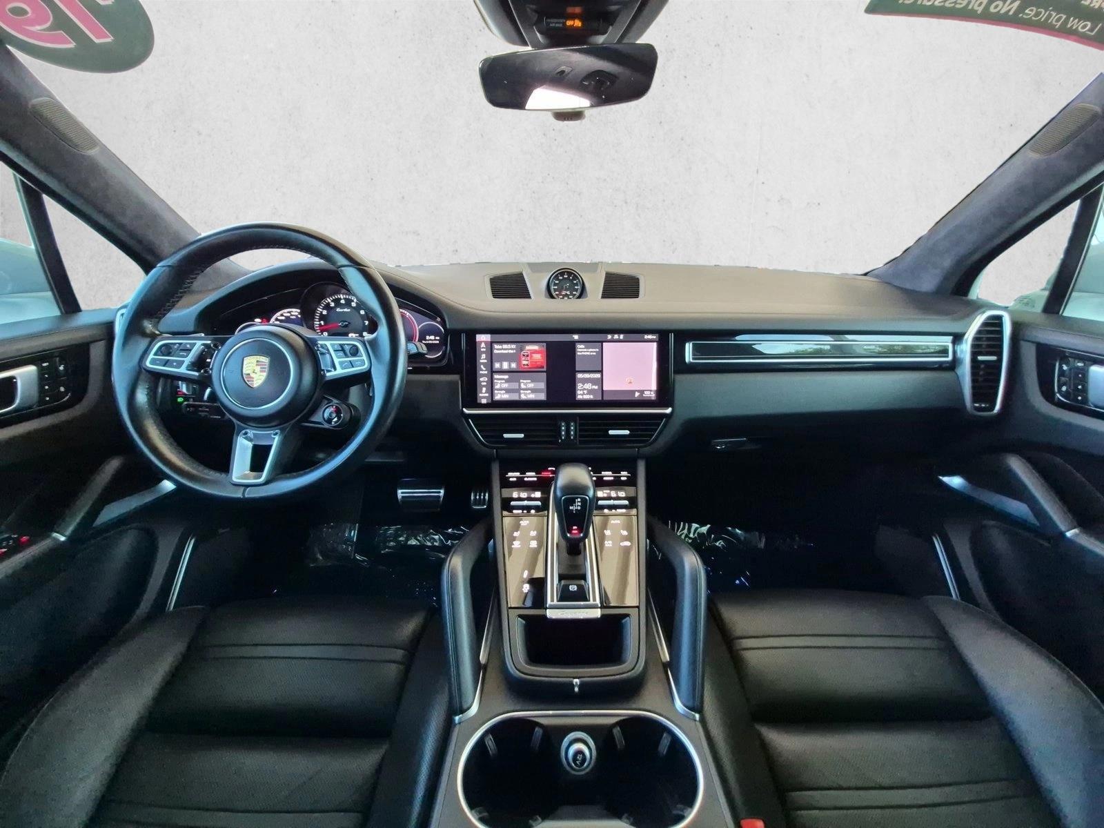 Thumbnail: 2019 Porsche Cayenne - 3