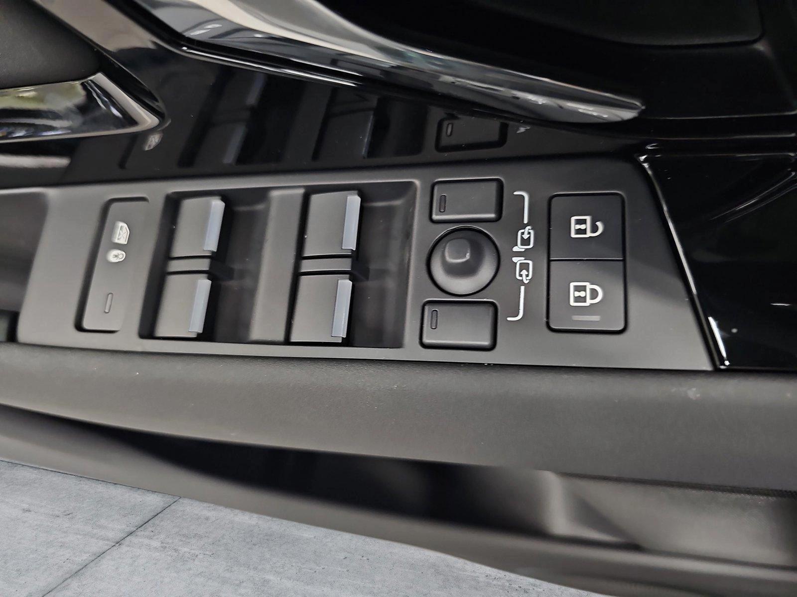 2026 Land Rover Range Rover Evoque S - Photo 27