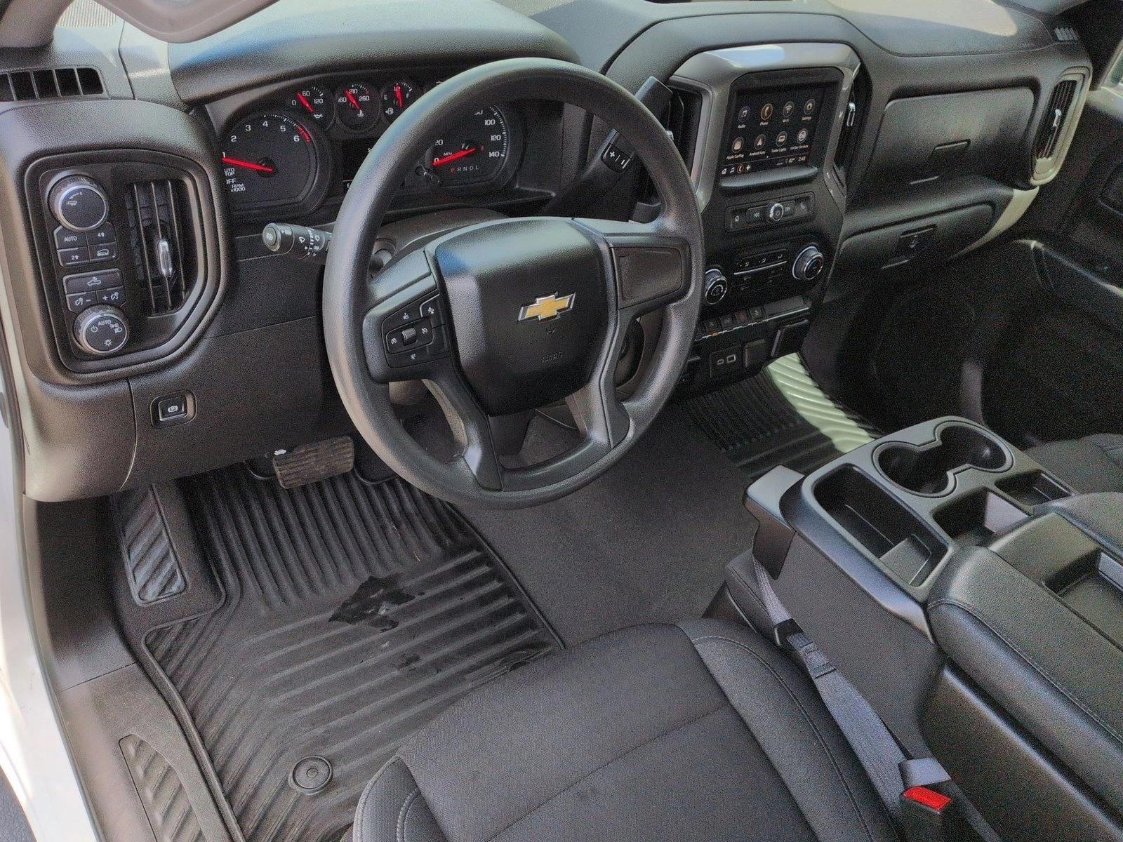 Thumbnail: 2024 Chevrolet Silverado 1500 - 4