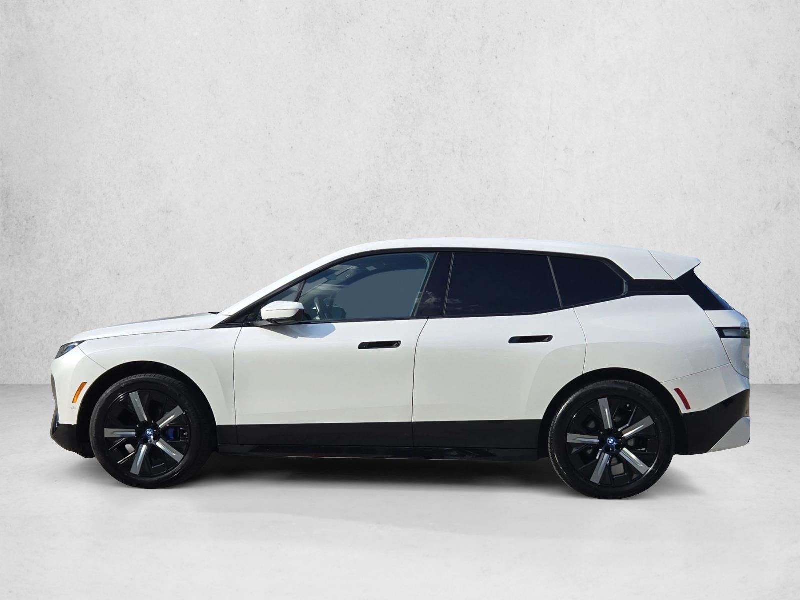 Thumbnail: 2024 BMW iX - 2