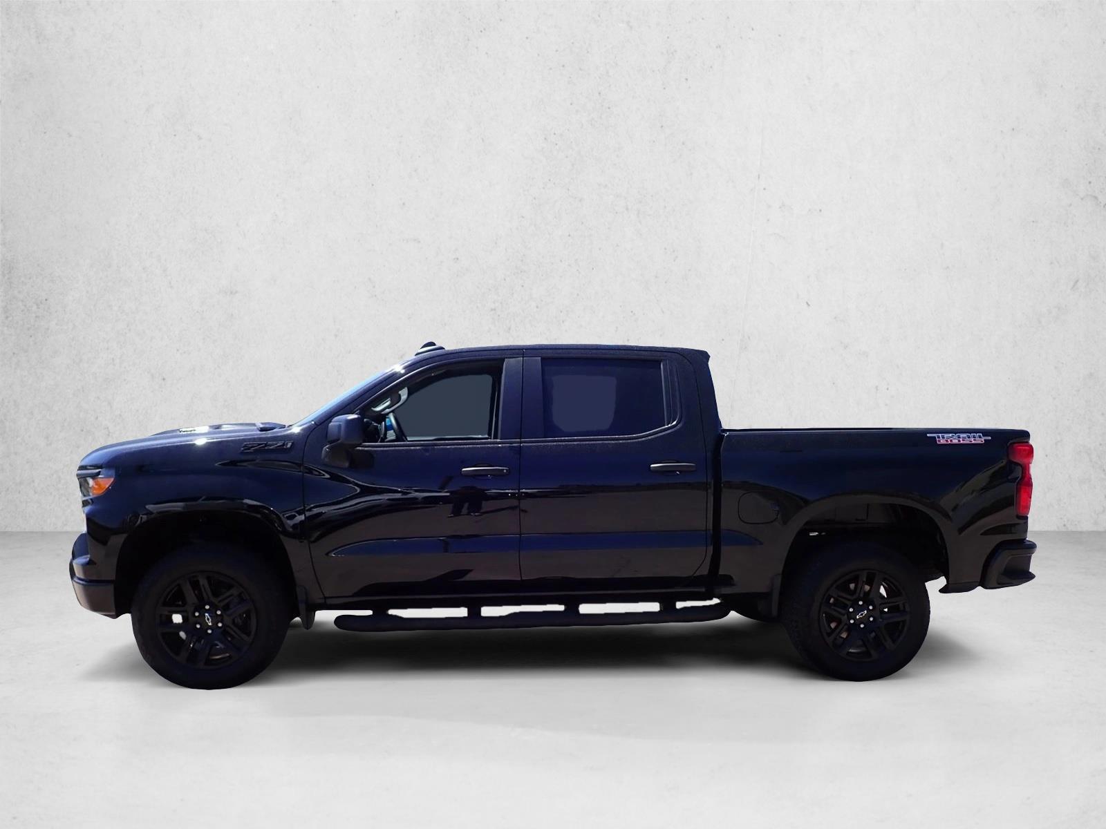 Thumbnail: 2025 Chevrolet Silverado 1500 - 2