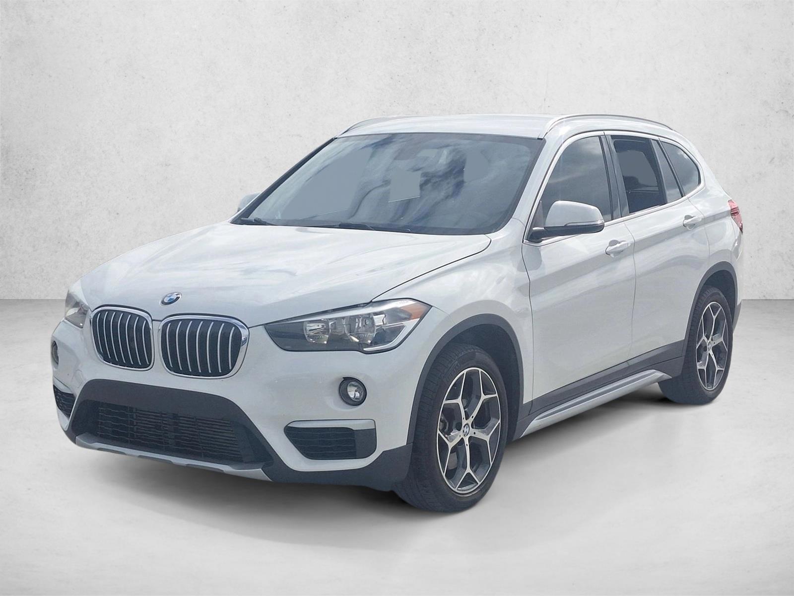 Thumbnail: 2018 BMW X1 - 1