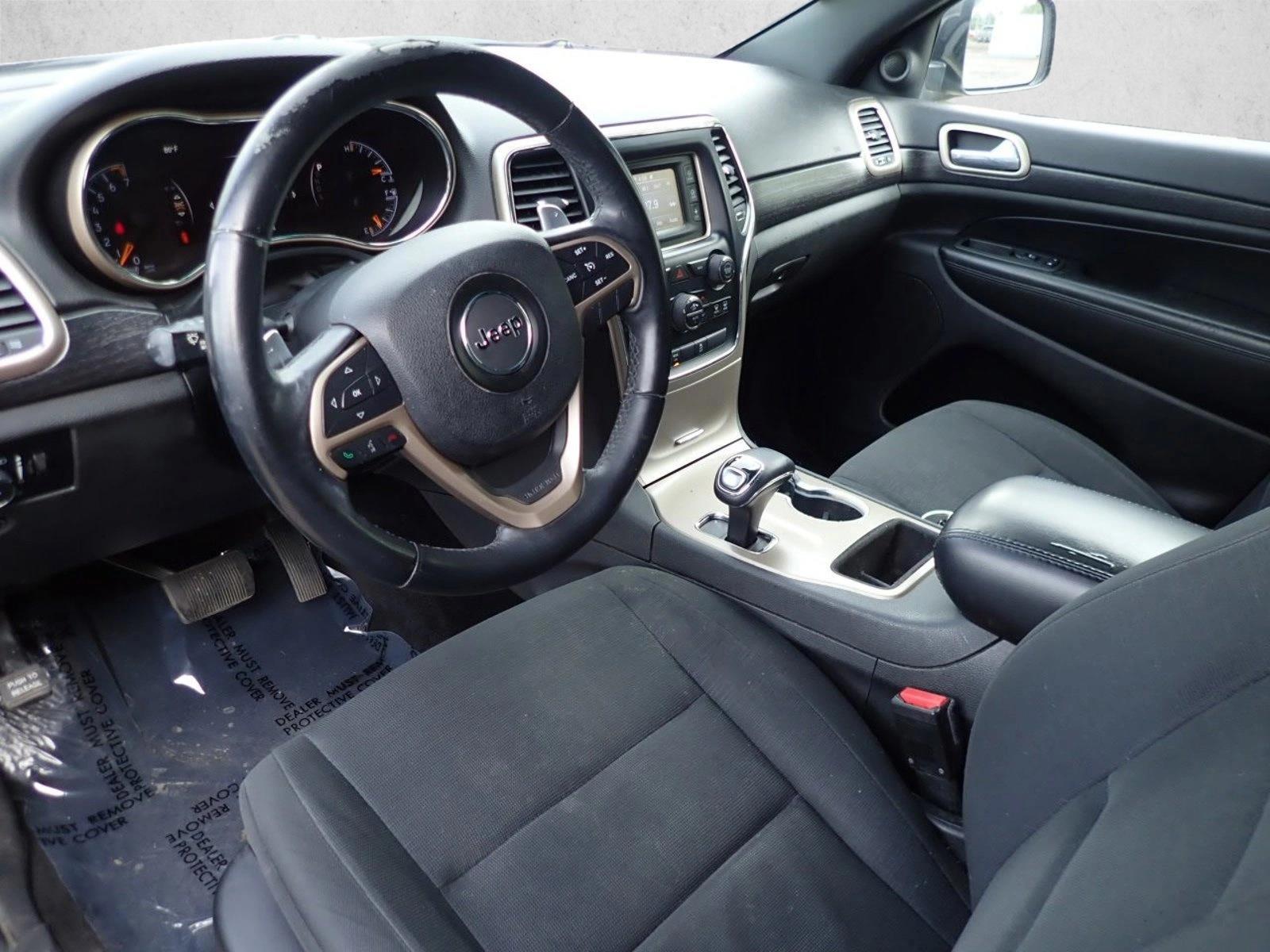 Thumbnail: 2014 Jeep Grand Cherokee - 3
