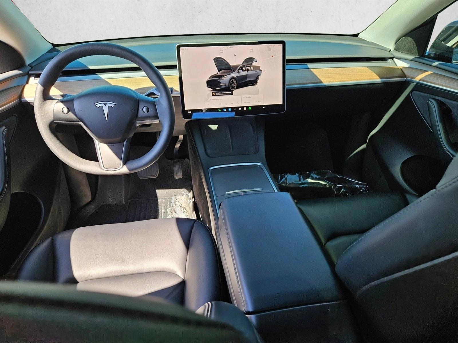 Thumbnail: 2024 Tesla Model Y - 3