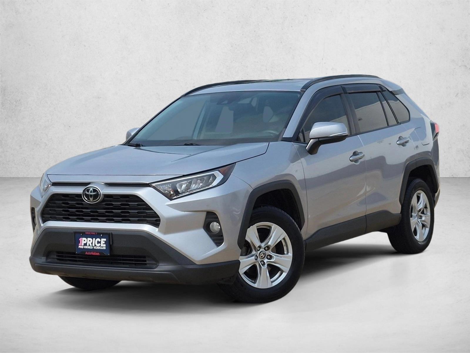 Thumbnail: 2021 Toyota RAV4 - 1