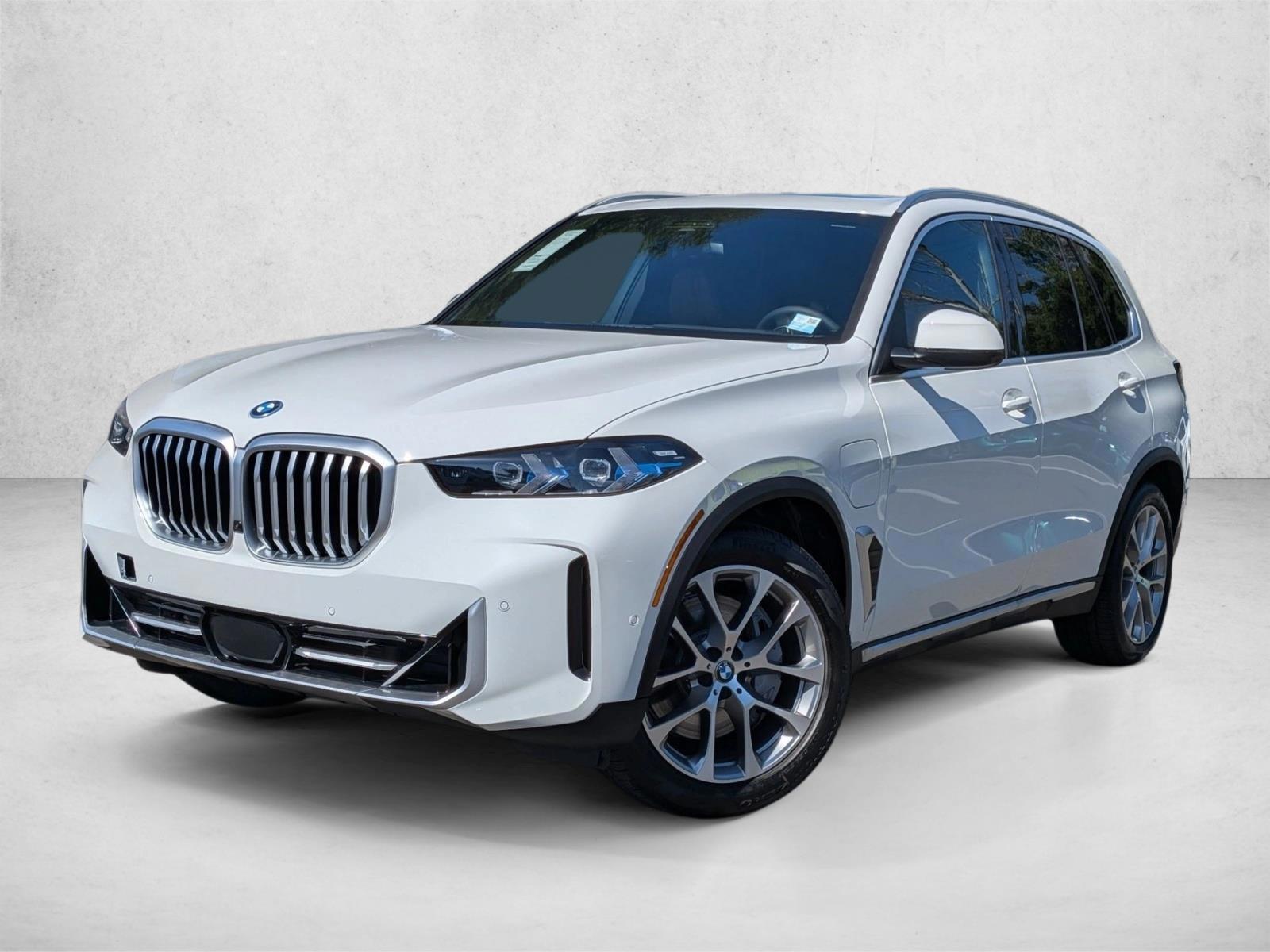 Thumbnail: 2026 BMW X5 - 1