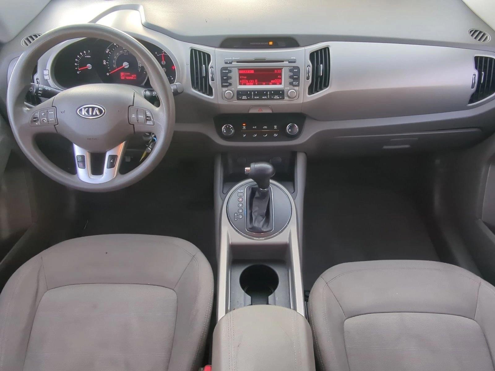 Thumbnail: 2011 Kia Sportage - 4