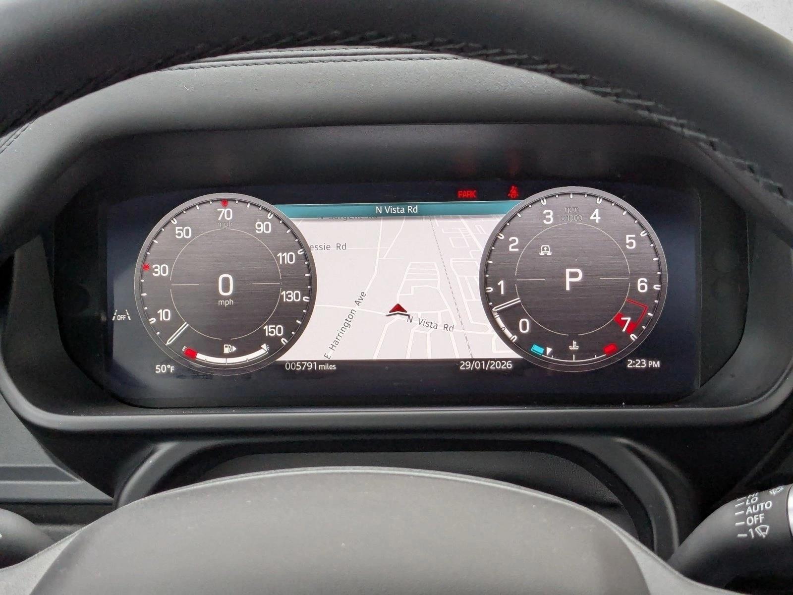 2025 Land Rover Defender X-Dynamic SE - Photo 11
