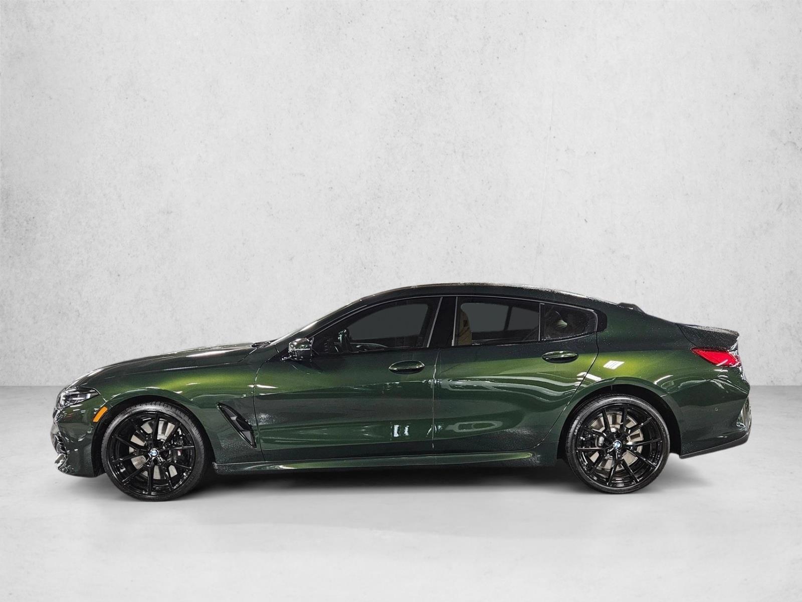 Thumbnail: 2026 BMW 8 Series - 2