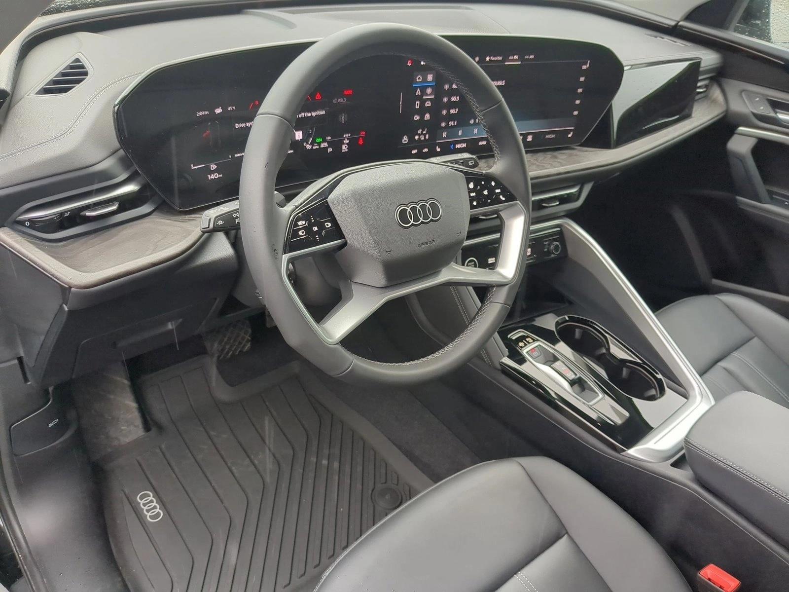 Thumbnail: 2025 Audi Q5 - 3