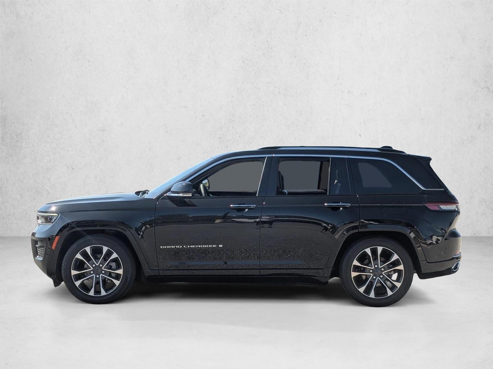 Thumbnail: 2023 Jeep Grand Cherokee - 2