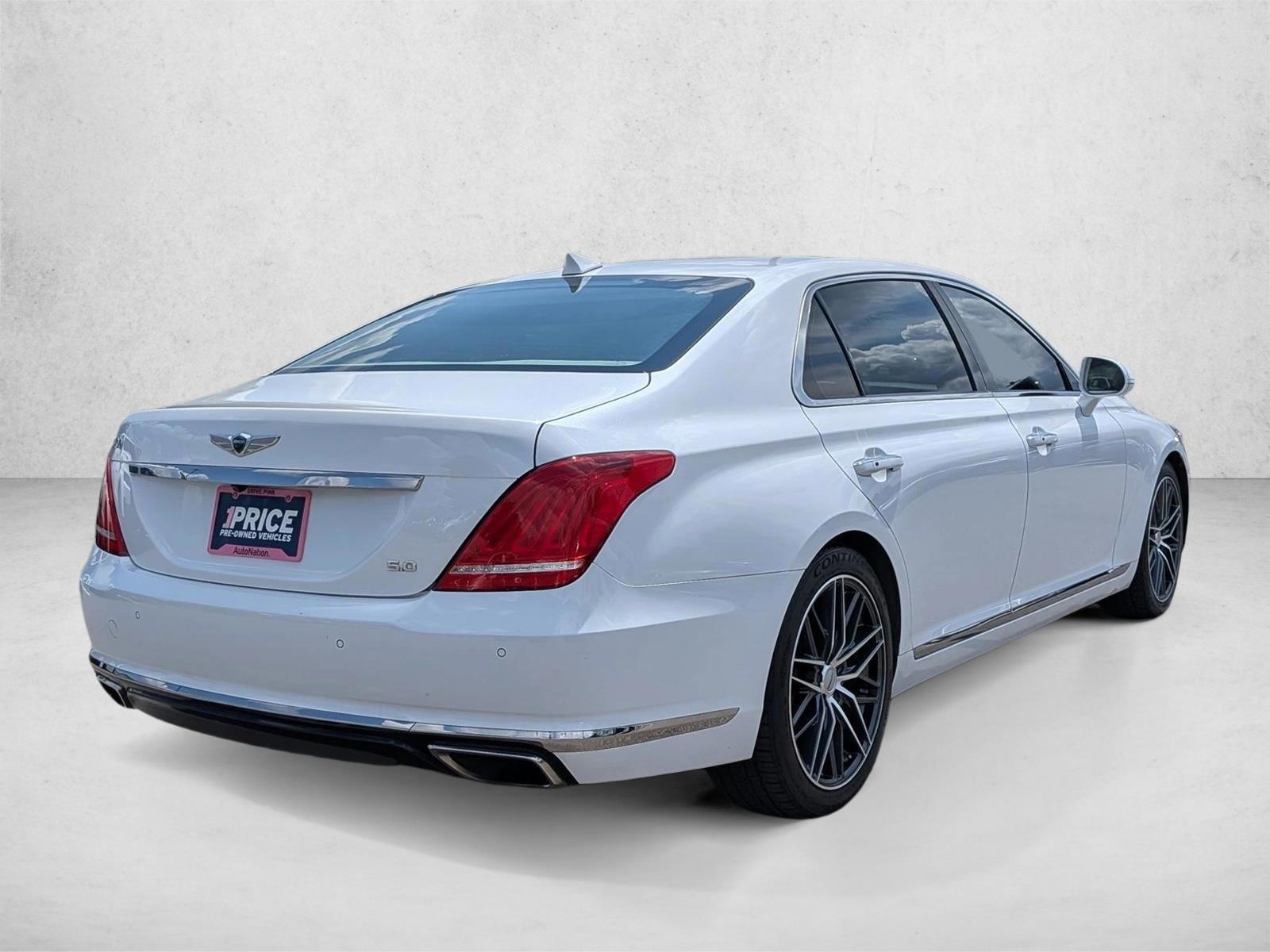 2019 Genesis G90