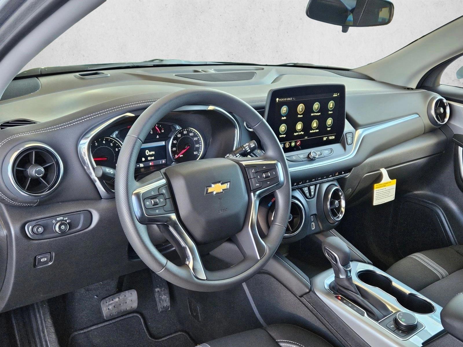 Thumbnail: 2026 Chevrolet Blazer - 3