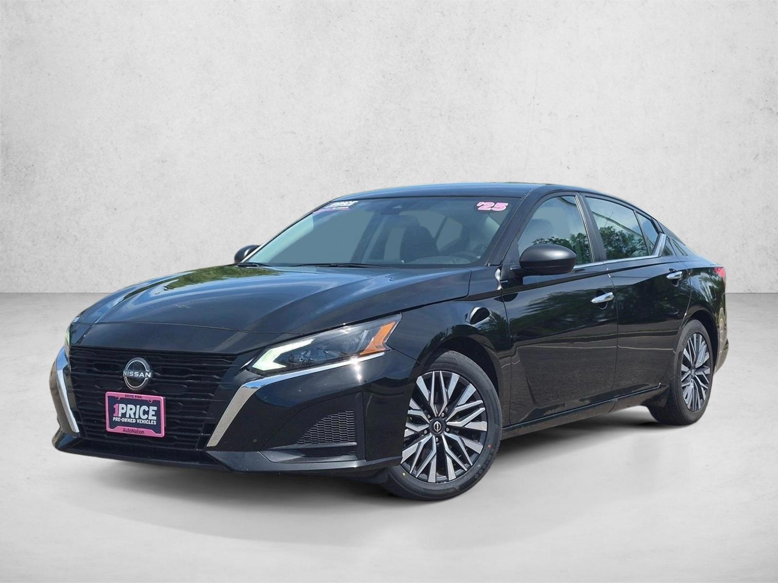 Thumbnail: 2025 Nissan Altima - 1