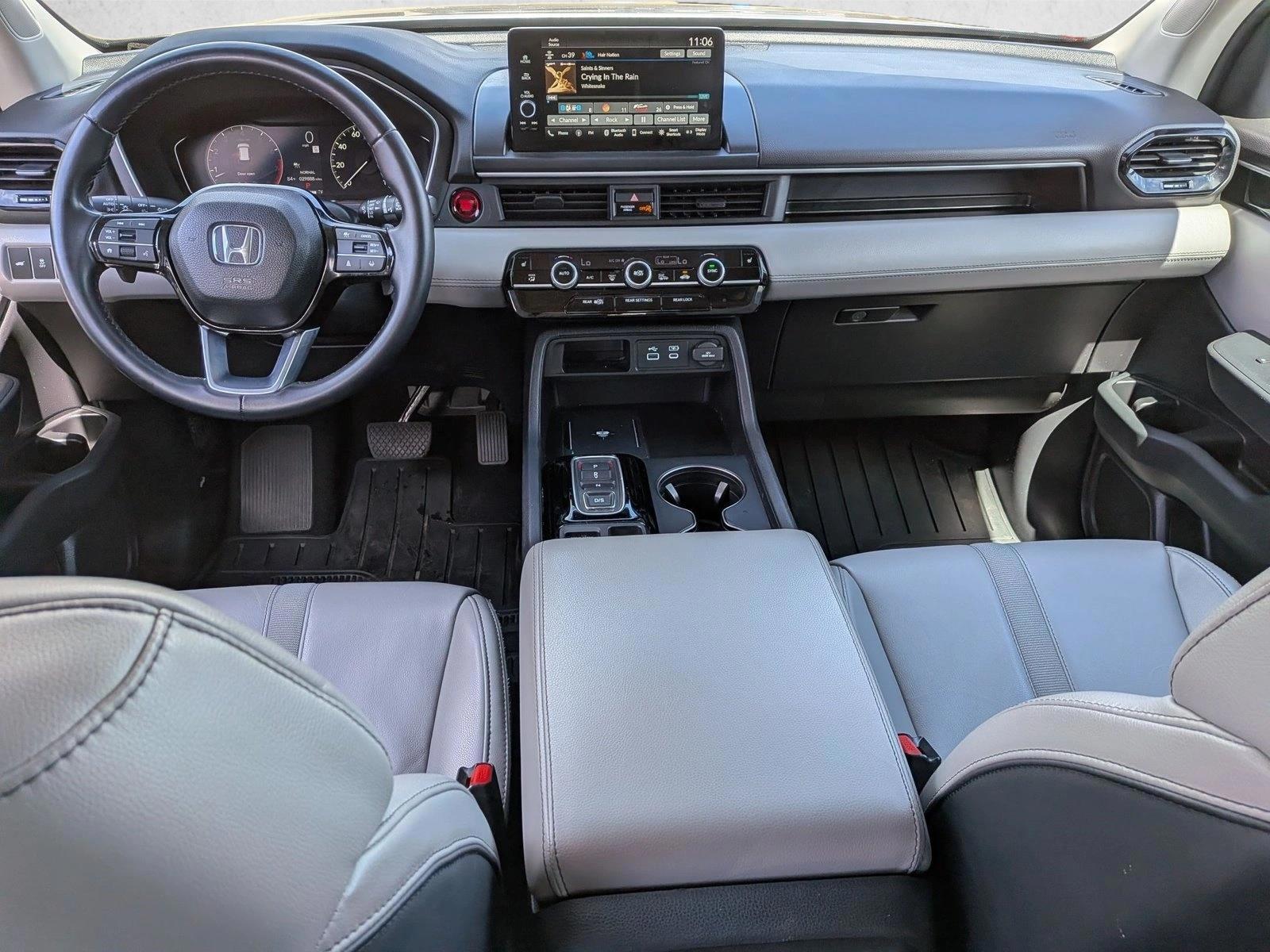 Thumbnail: 2024 Honda Pilot - 3