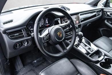 2022 Porsche Macan