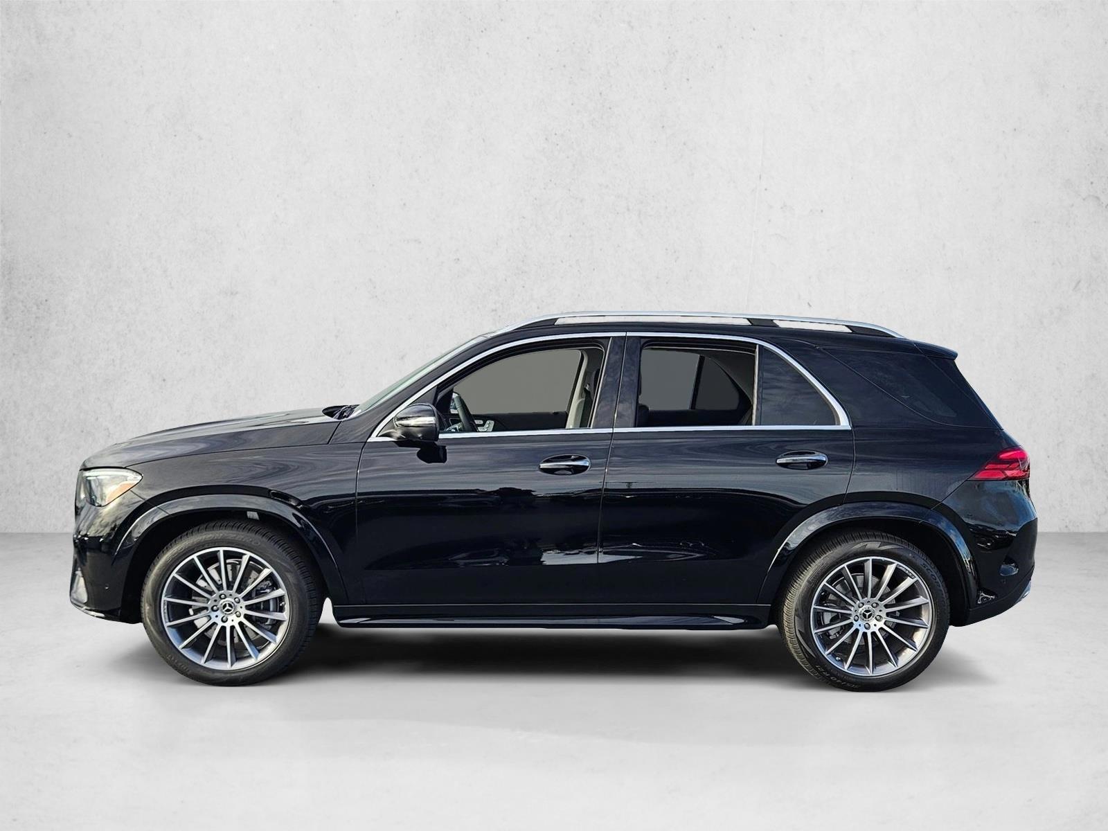 Thumbnail: 2026 Mercedes-Benz GLE - 2