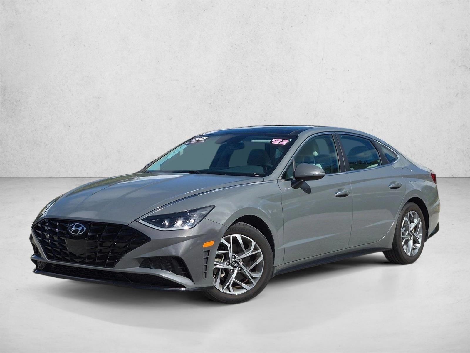 Thumbnail: 2022 Hyundai Sonata - 1