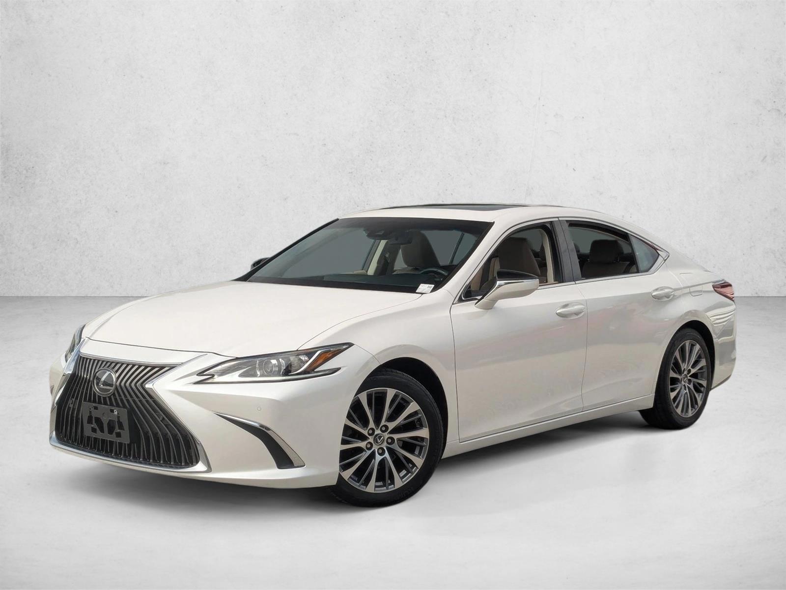 Thumbnail: 2020 Lexus ES - 1