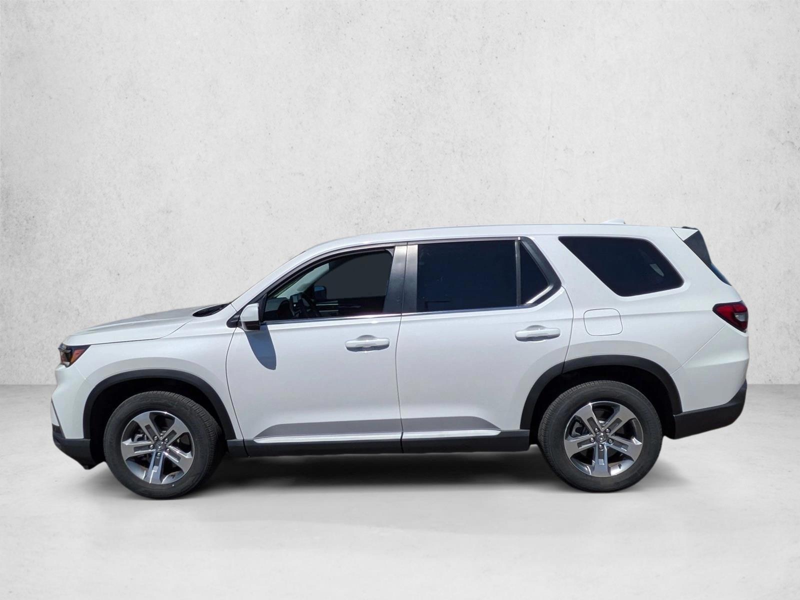 Thumbnail: 2023 Honda Pilot - 2
