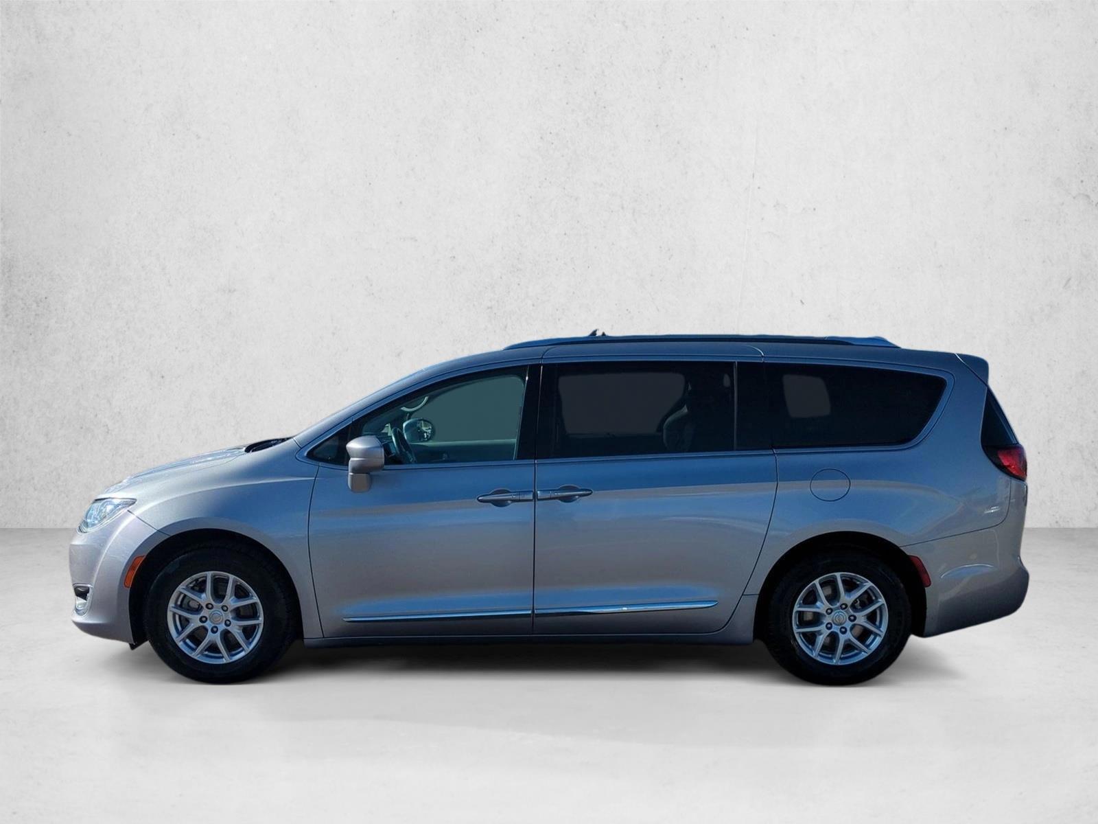 Thumbnail: 2020 Chrysler Pacifica - 2