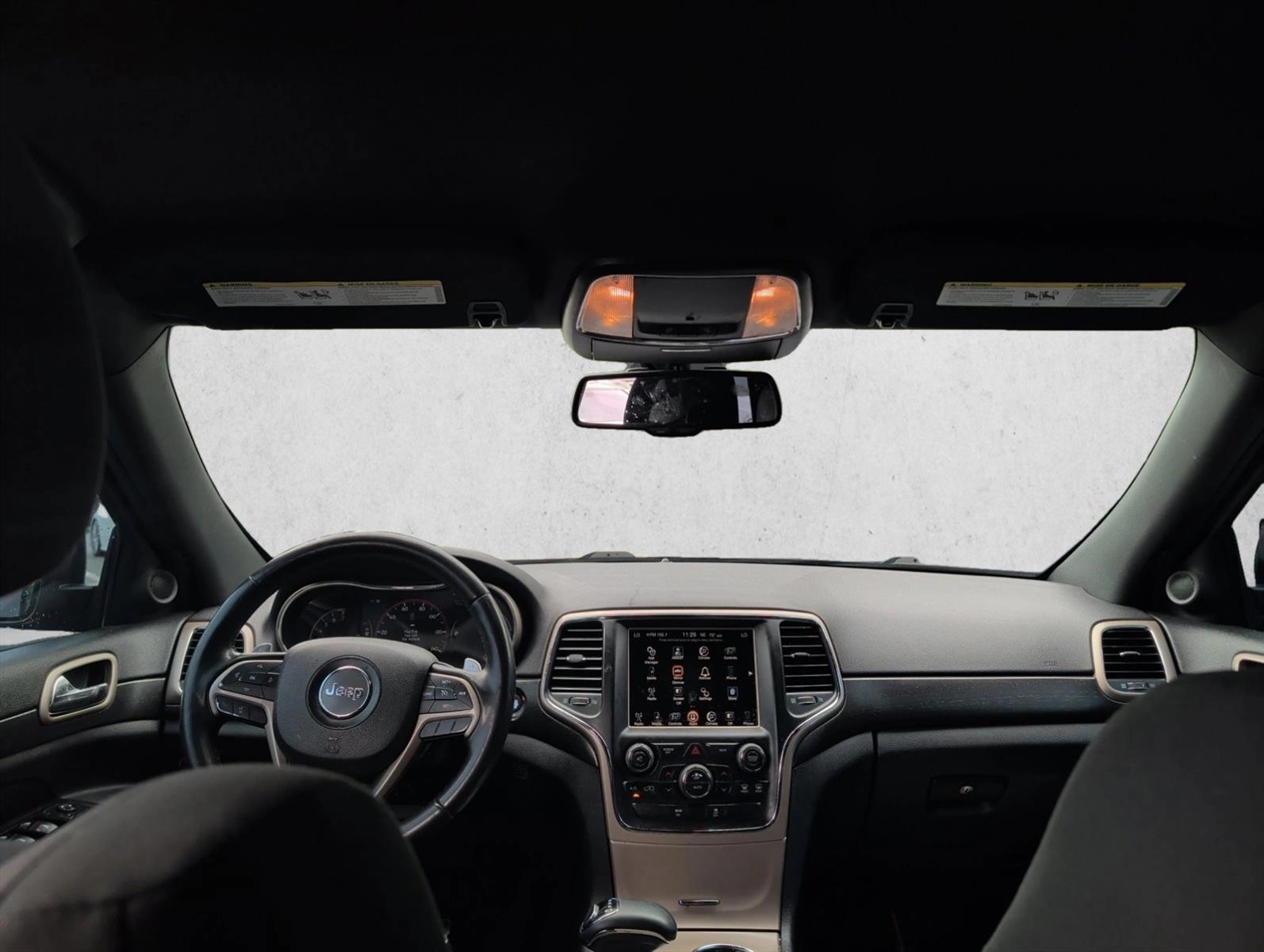 Thumbnail: 2015 Jeep Grand Cherokee - 4