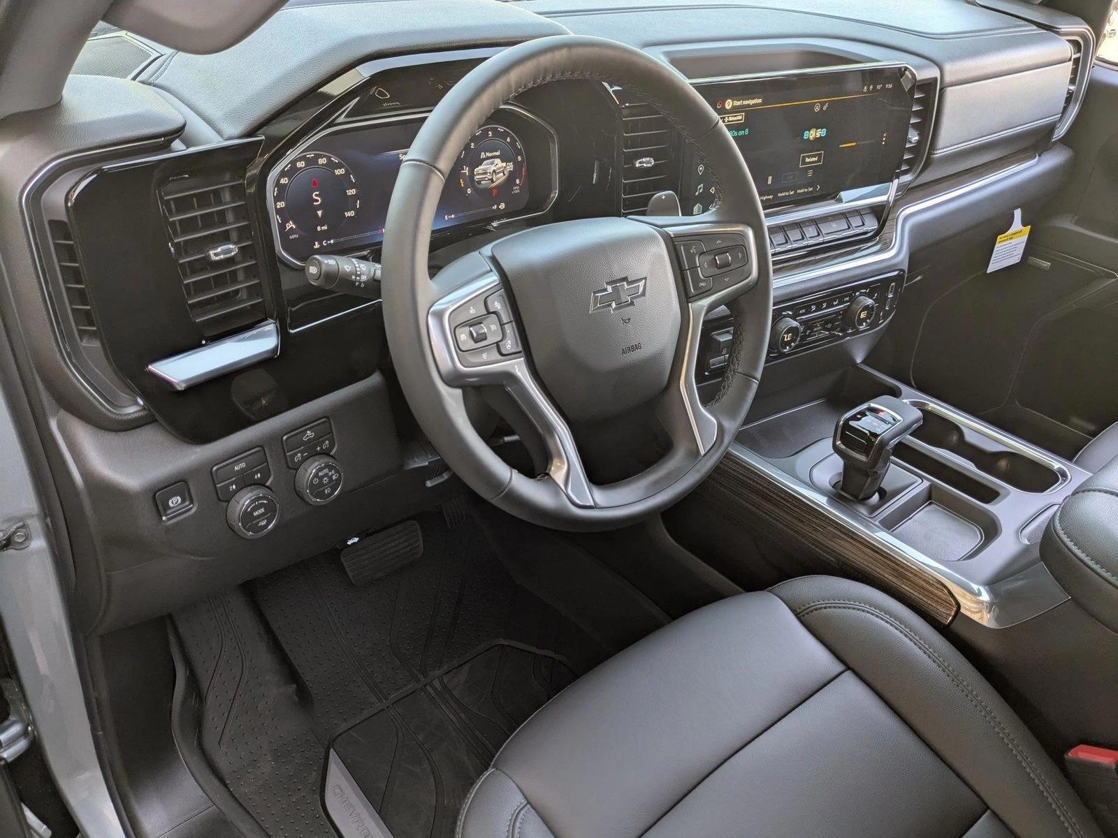 Thumbnail: 2026 Chevrolet Silverado 1500 - 3