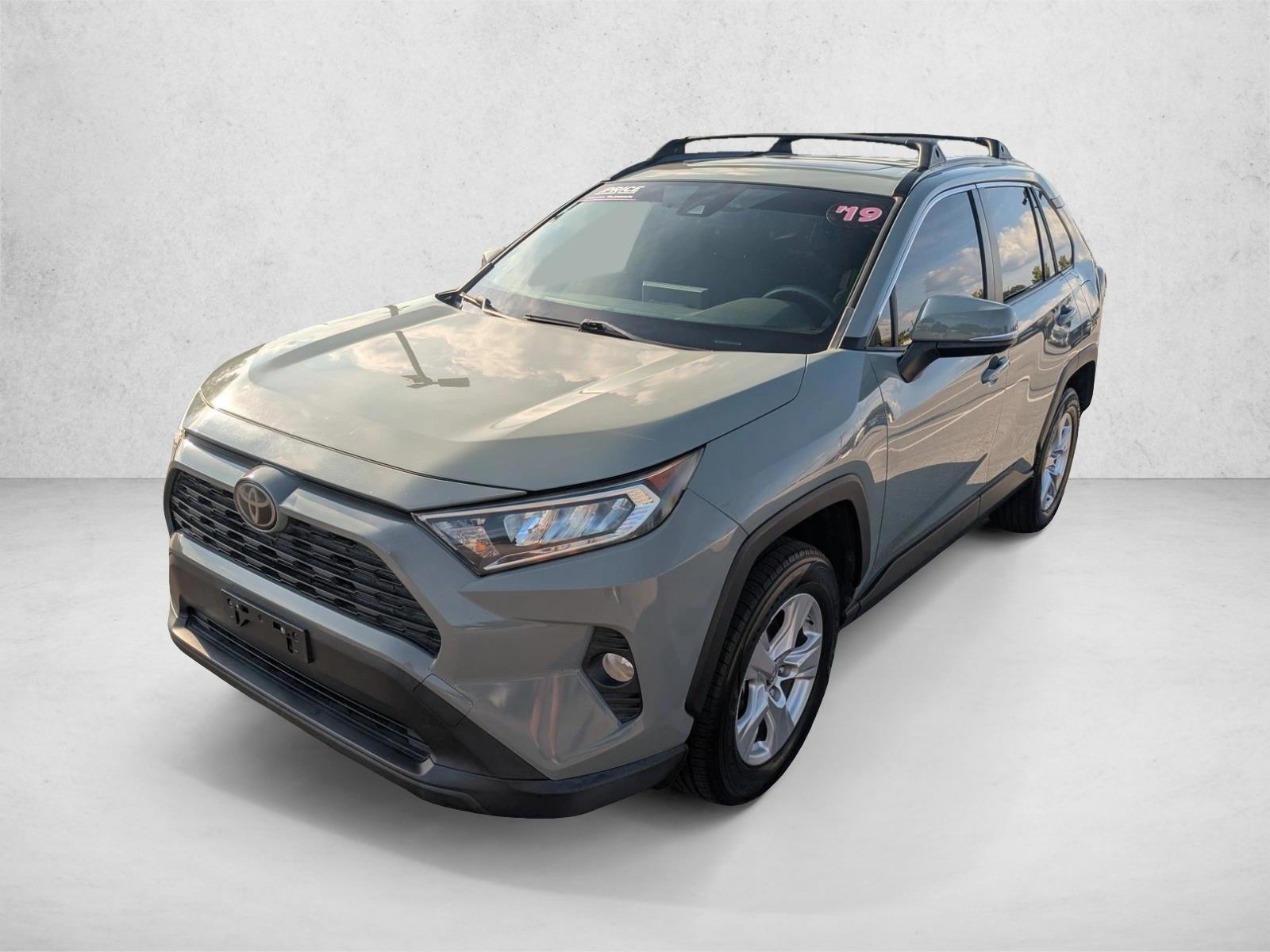 Thumbnail: 2019 Toyota RAV4 - 1
