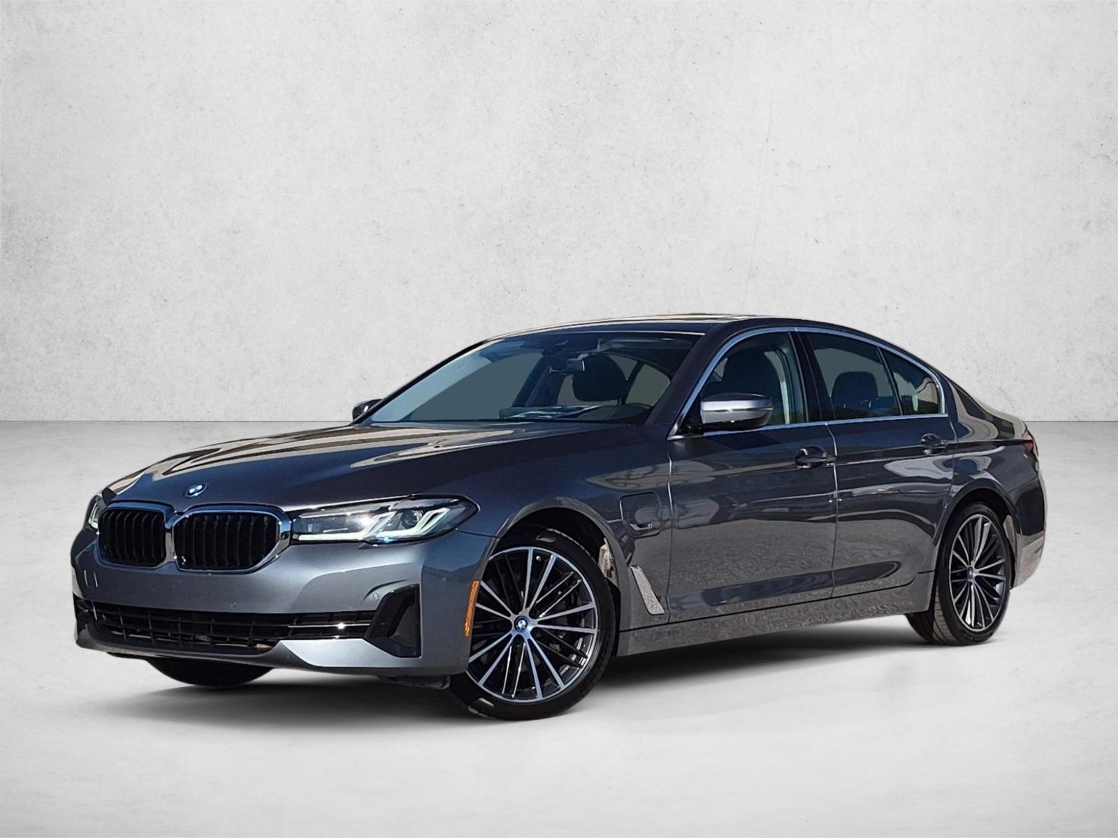 2022 BMW 5 Series 530e