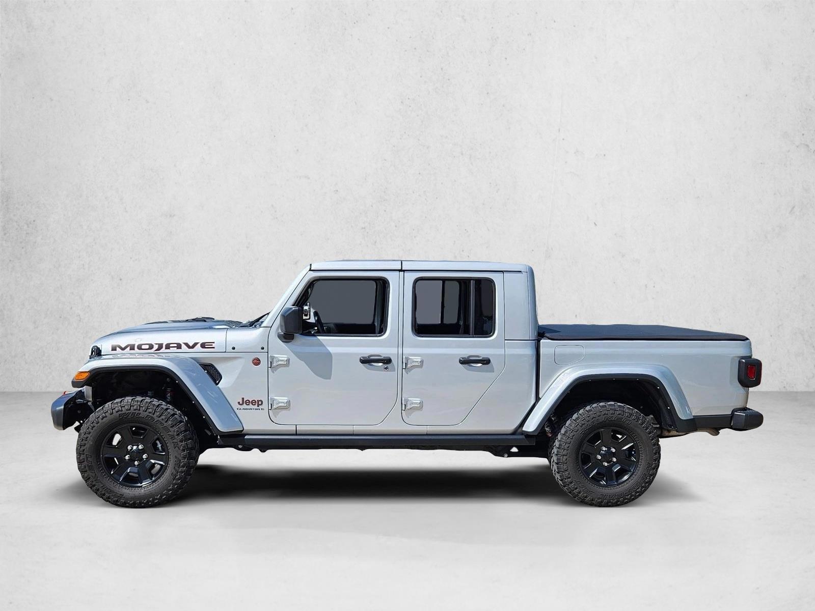 Thumbnail: 2023 Jeep Gladiator - 2