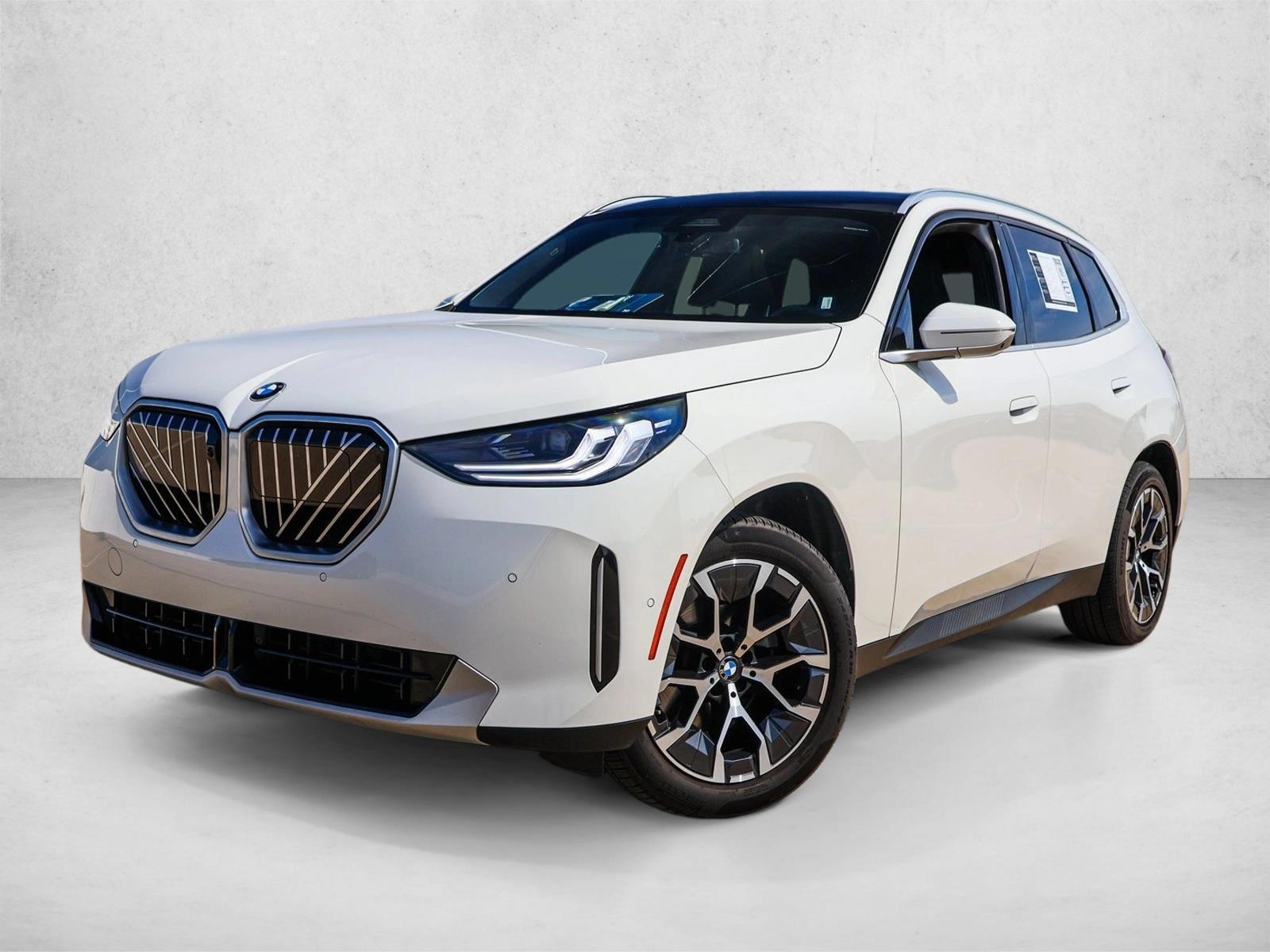 Thumbnail: 2026 BMW X3 - 1