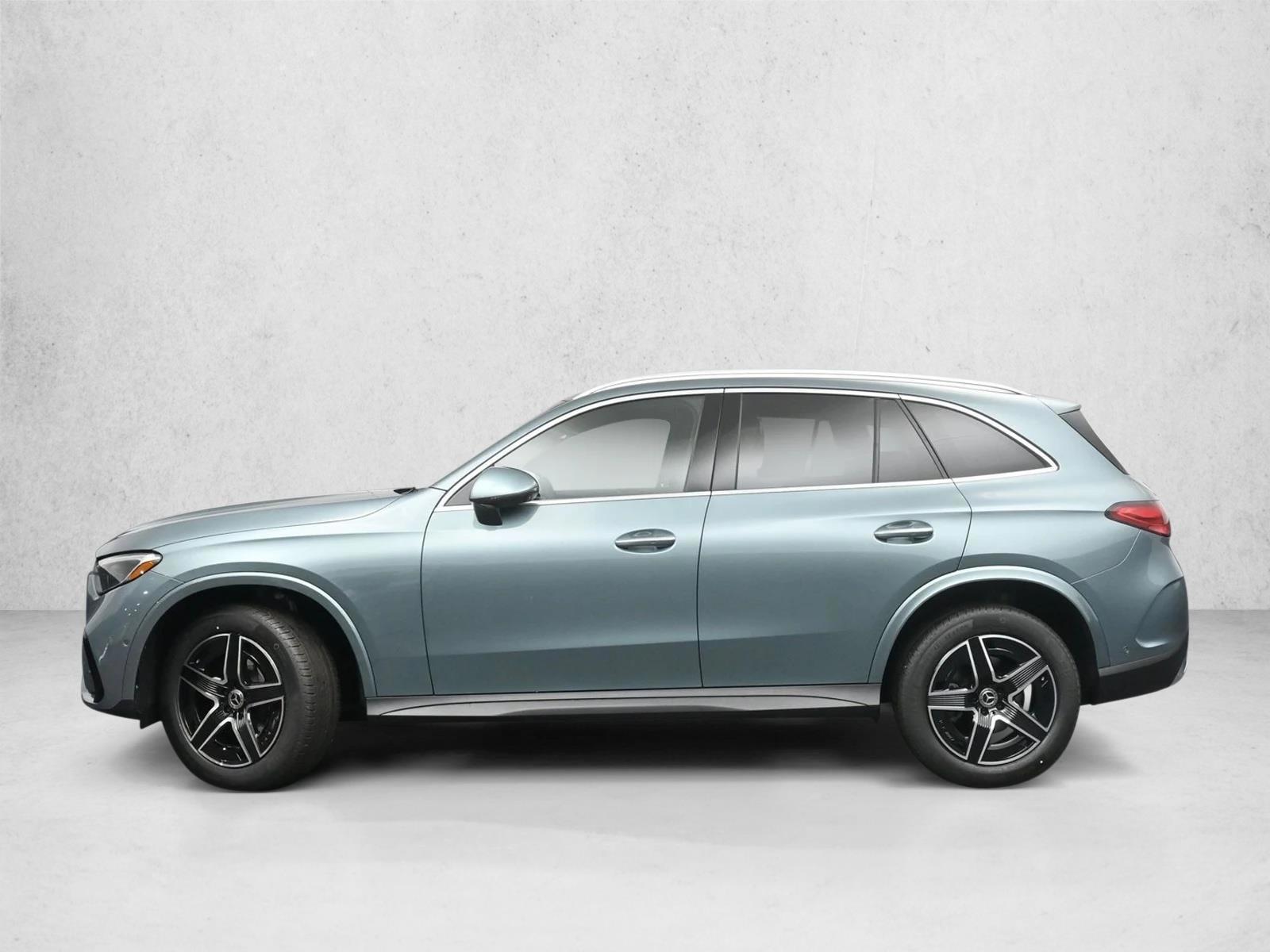 Thumbnail: 2026 Mercedes-Benz GLC - 2